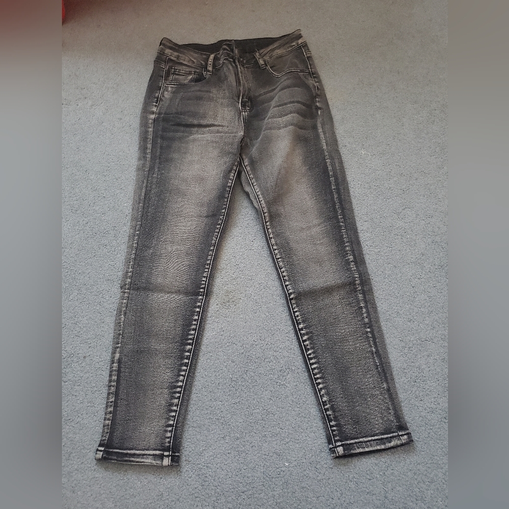 Gray stretchy Petite Jeans